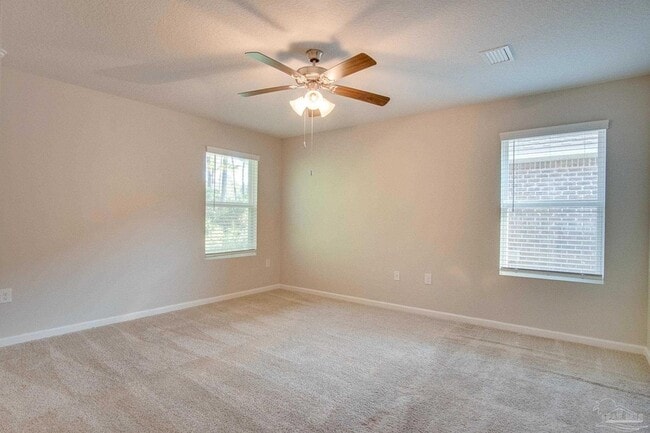 Building Photo - 7818 Lakeside Oaks Dr