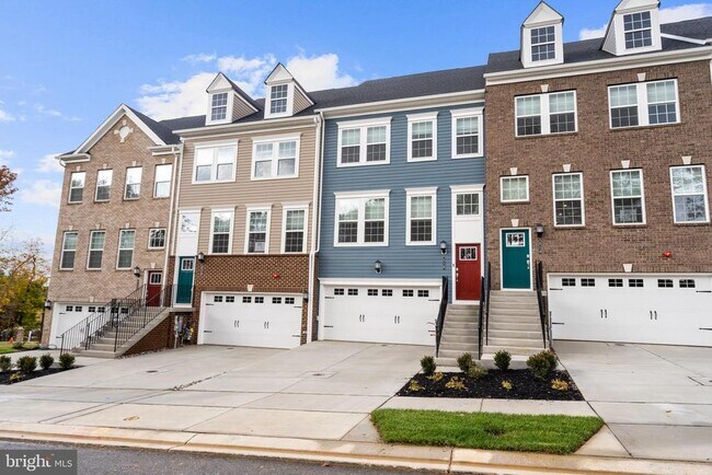 Primary Photo - 516 Downswing Rd