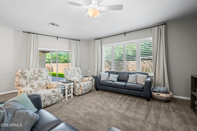 Building Photo - 3117 S Signal Butte Rd