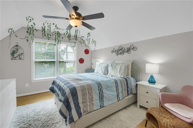 Building Photo - 120 Cornerstone Pl