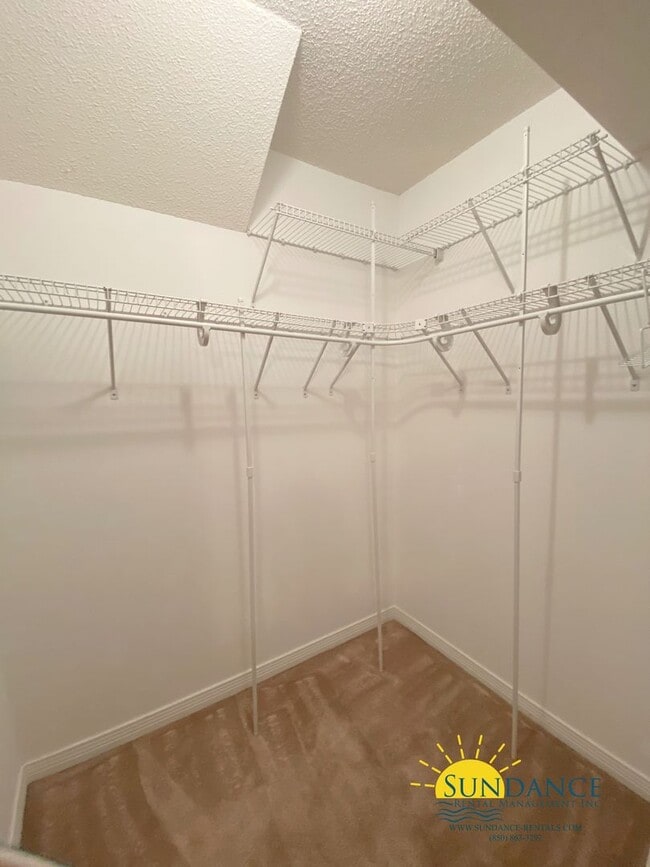 Building Photo - Adorable 3 Bedroom Home in Fort Walton Beach