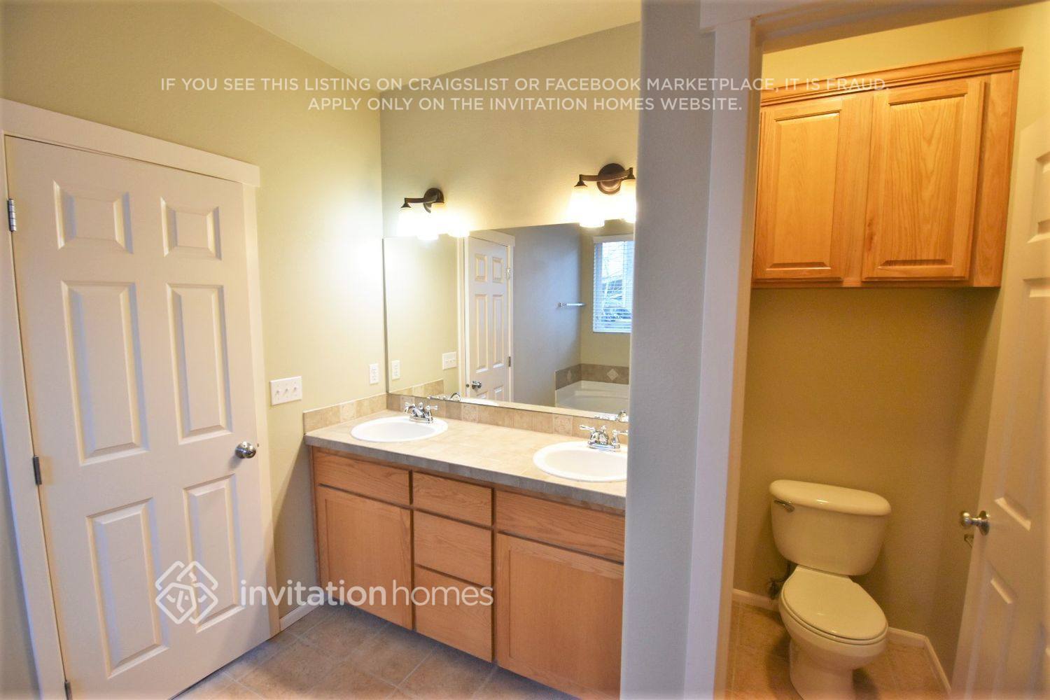 Building Photo - 12116 182nd Ave E