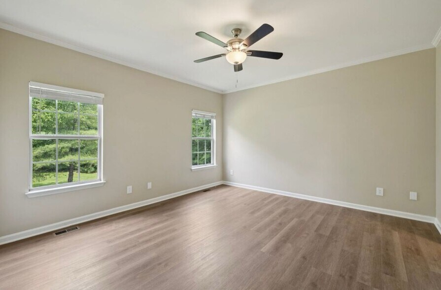 Primary Photo - 2300 Devonshire Dr