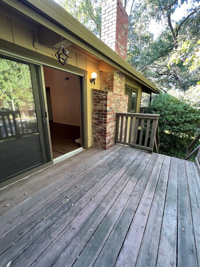 Building Photo - *** COMING SOON*** 2 Bedroom 2 Bathroom 2 Car Garage in Crosswoods HOA