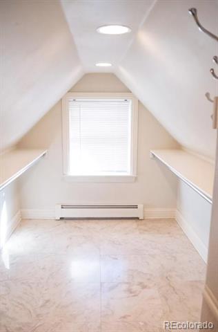 Building Photo - 1070 N Marion St