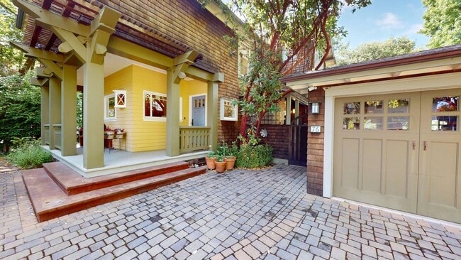 Building Photo - 76 Tamalpais-
