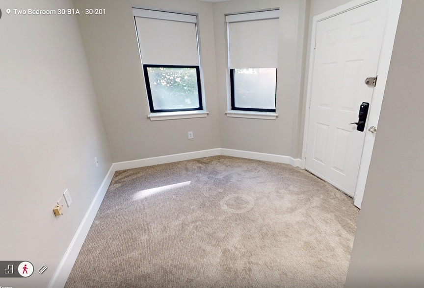 Building Photo - 7 Harcourt St