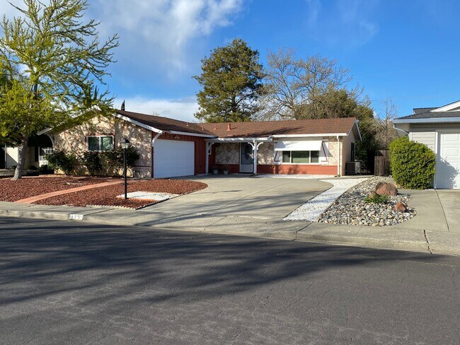 Building Photo - 55 and over located in Leisure Town! Updated home throughout! Beautiful backyard!