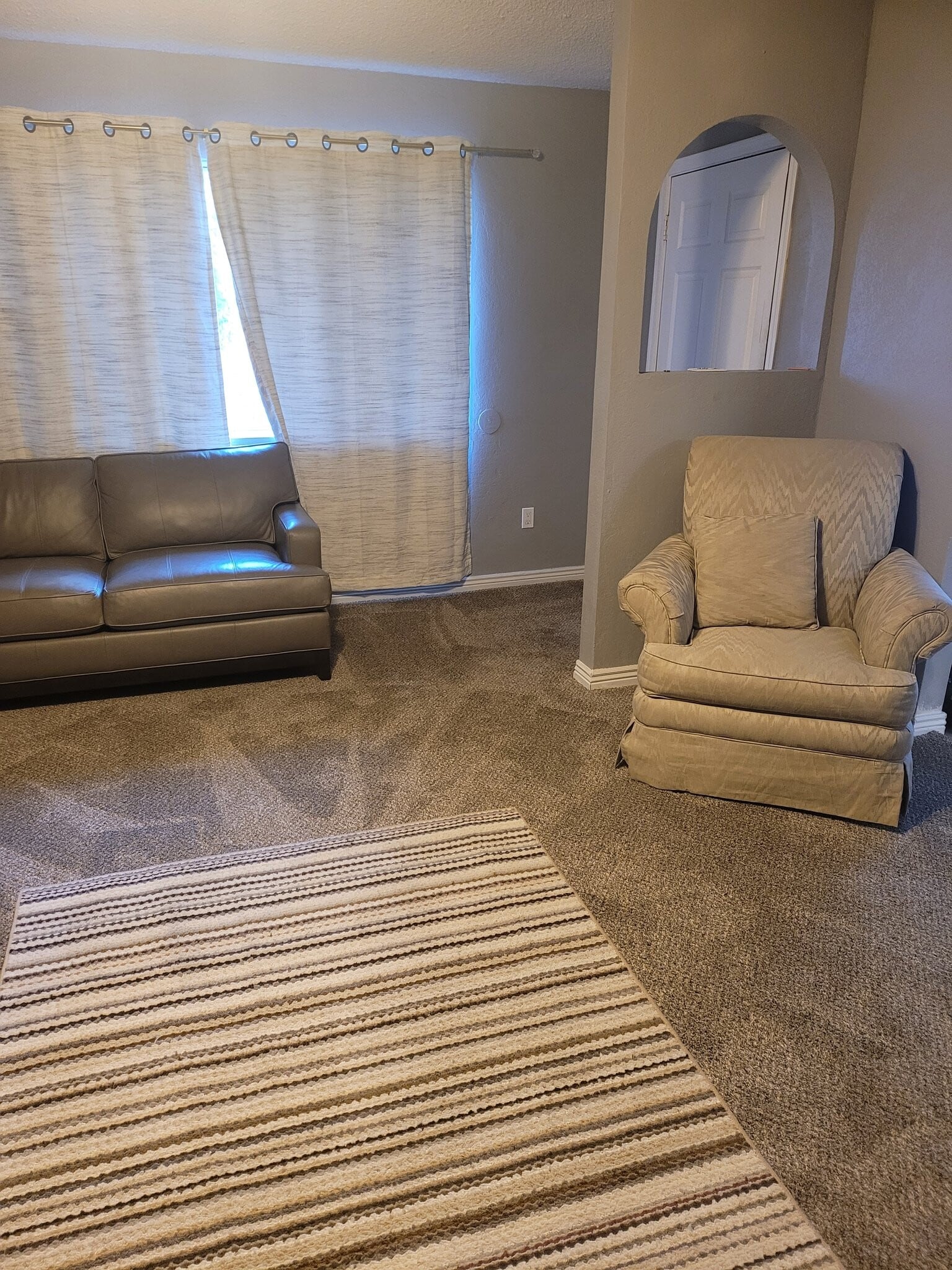 Building Photo - 8320 E Sommer Dr