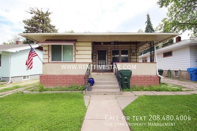 Primary Photo - 616 1/2 S 10th Ave-