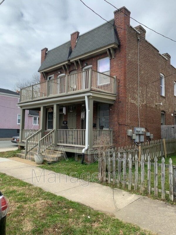 Building Photo - 600 N 32nd St