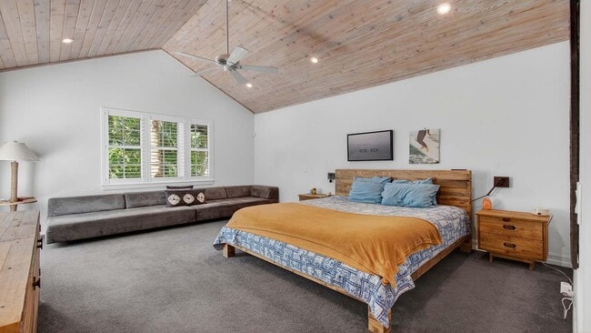 Building Photo - 1028 Coralina Ln