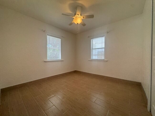 Building Photo - 6704 S Faul St