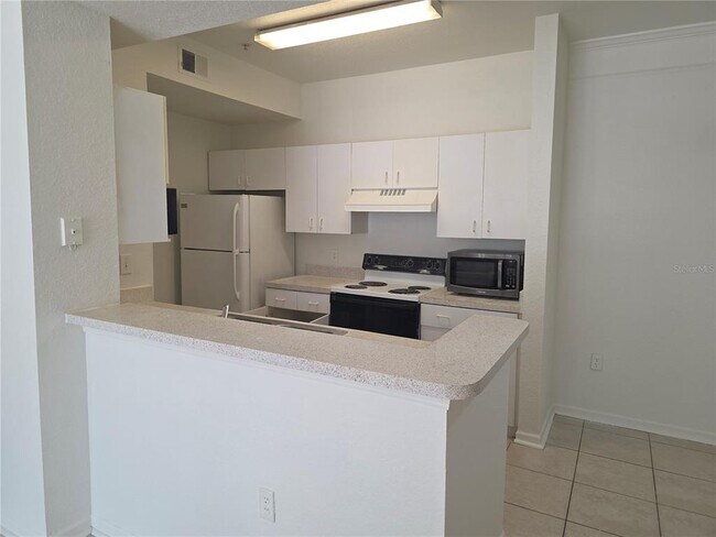 Building Photo - 17101 Carrington Park Dr