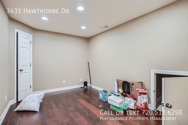 Building Photo - 3431 Hawthorne Dr