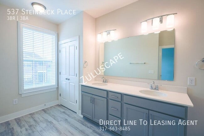 Building Photo - 537 Steinbeck Pl