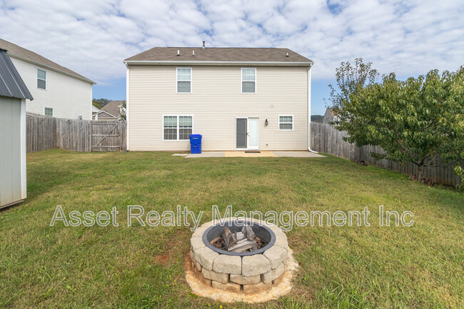 Building Photo - 9420 Trout Lily Ln