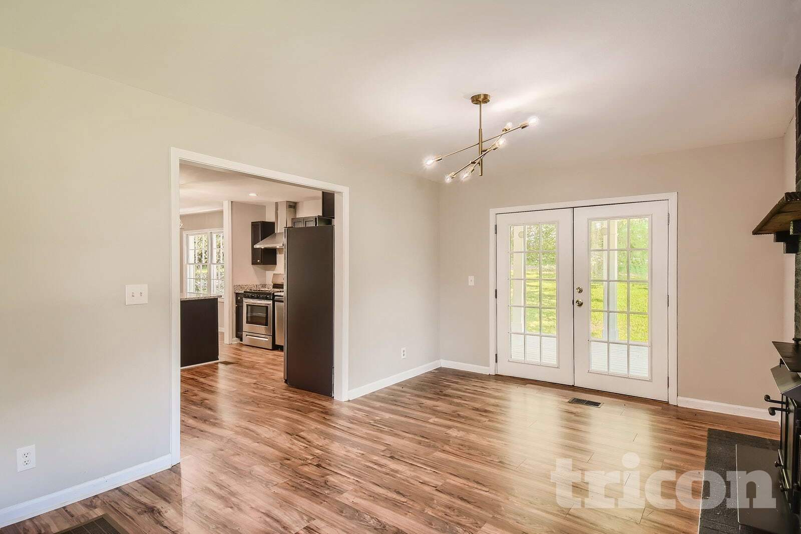 Building Photo - 535 Circle Dr