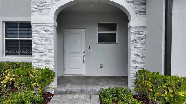 Building Photo - 16243 SW 292nd St