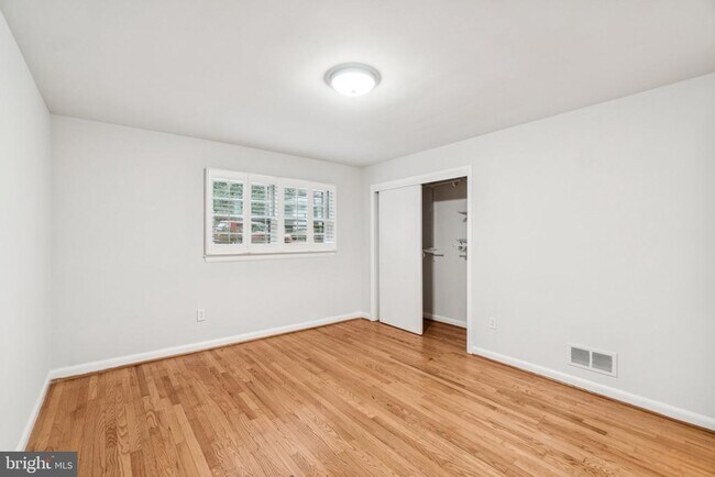 Building Photo - 1624 41st St N