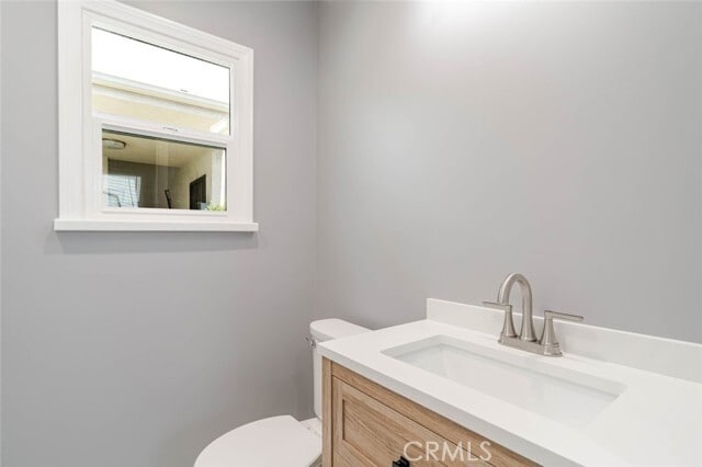 Building Photo - 1051 Western Ave