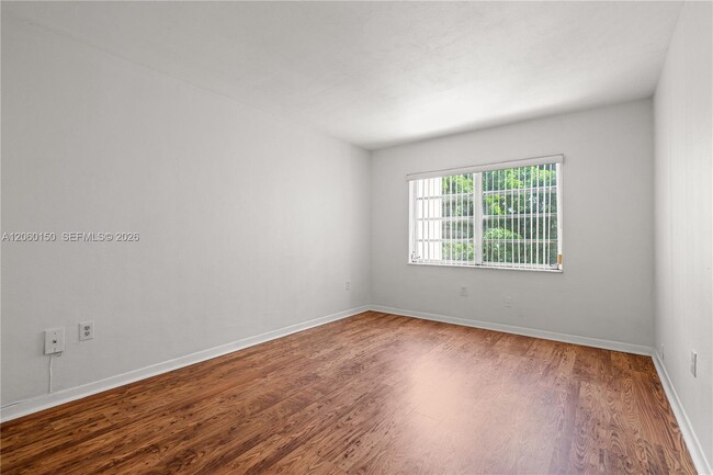 Building Photo - 15888 SW 95th Ave