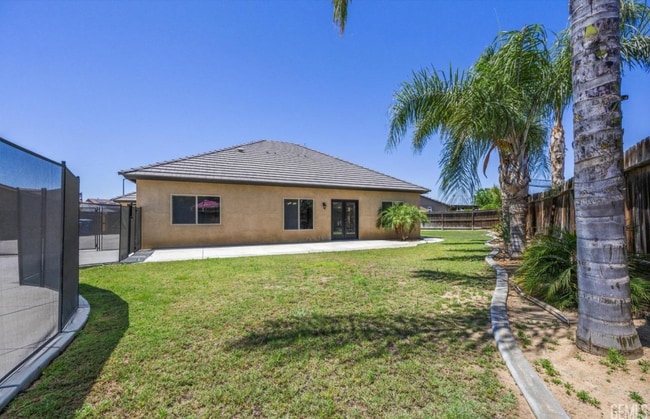 Building Photo - Furnished 4-Bed Executive Home w/ Pool, Ja...