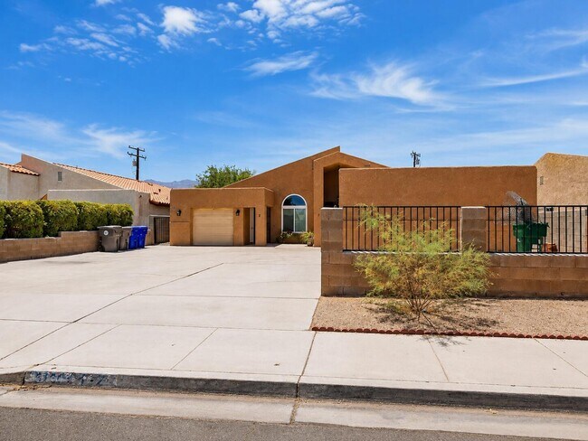 Building Photo - 31601 Avenida Maravilla