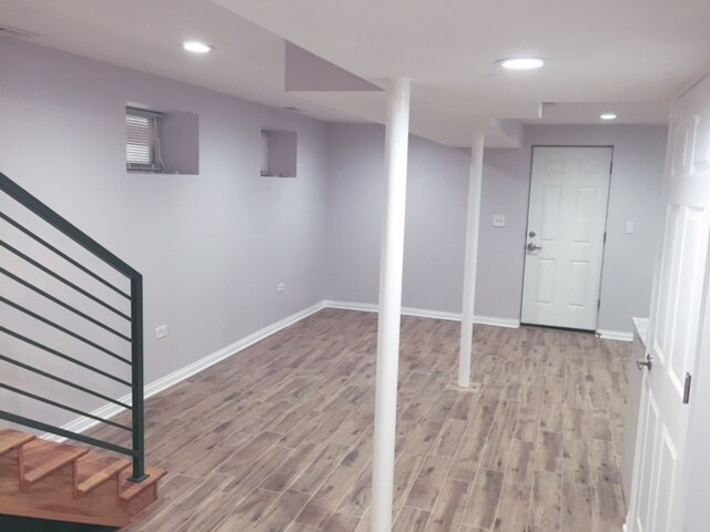 Building Photo - 2237 W Fullerton Ave