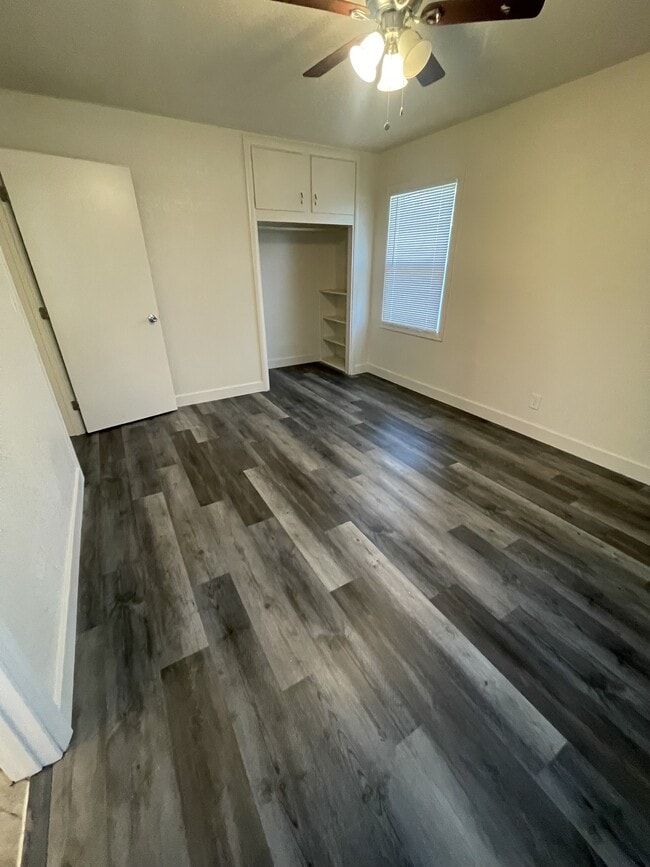 Building Photo - 1215 Whyler Rd