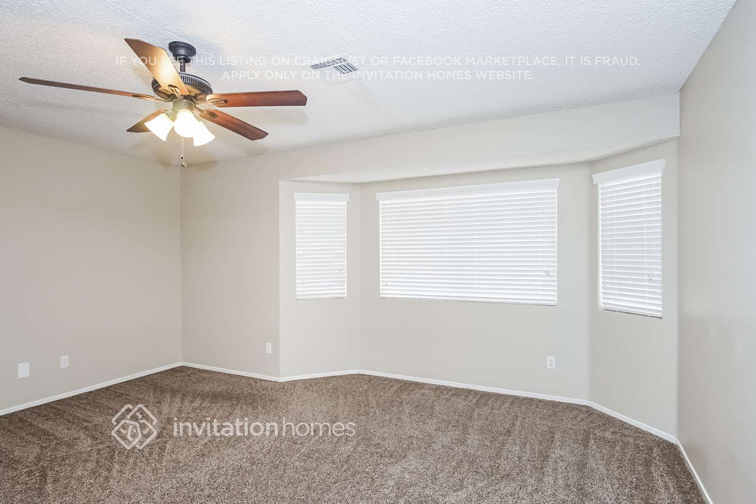 Building Photo - 259 Finestra Dr