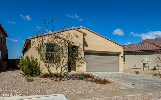 Building Photo - 10324 S Barlow Way