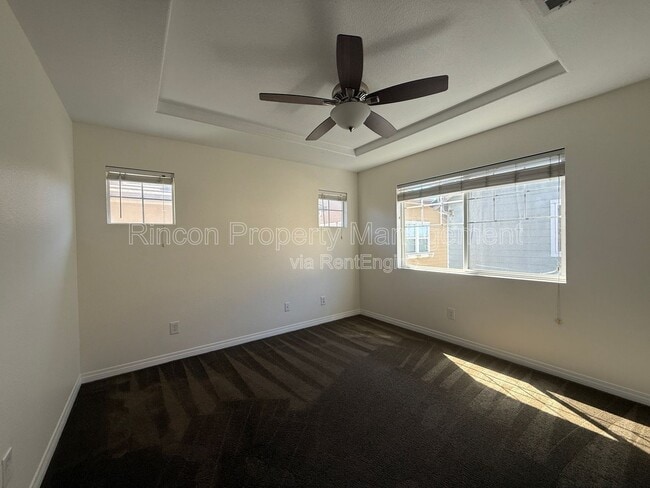 Building Photo - 238 E Pleasant Valley Rd