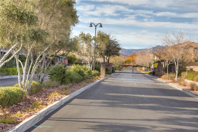 Building Photo - 1149 Oberlin Ct