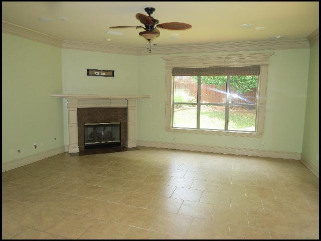 Building Photo - 21 Commentry Dr