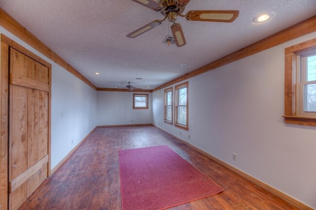 Building Photo - 24322 S Beulah Cove