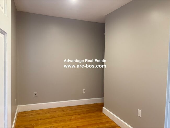 Building Photo - 37 Sheafe St