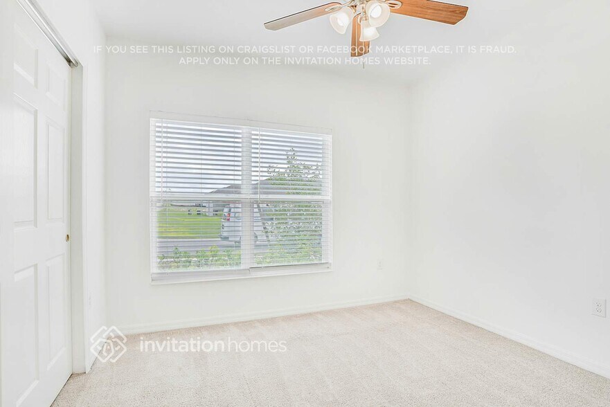Building Photo - 610 Campo Ln