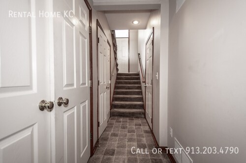 Building Photo - 23501 W 73rd Terrace