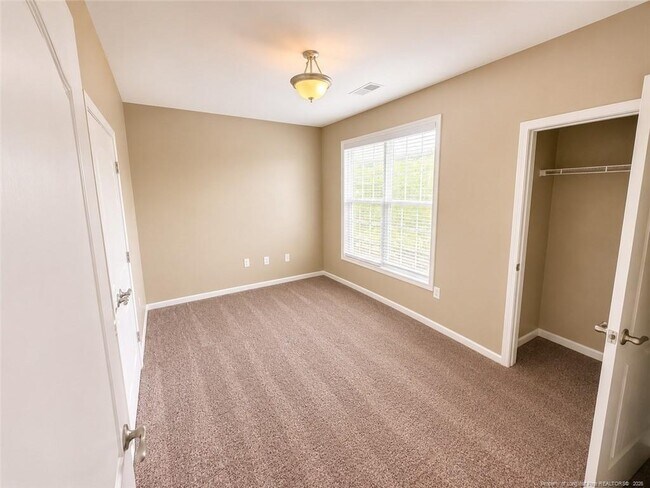 Building Photo - 2645 McArthur Landing Cir