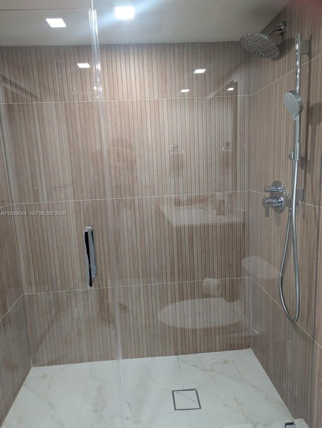 Building Photo - 19707 Turnberry Way