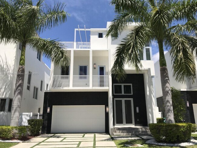 Primary Photo - 8225 NW 34th St