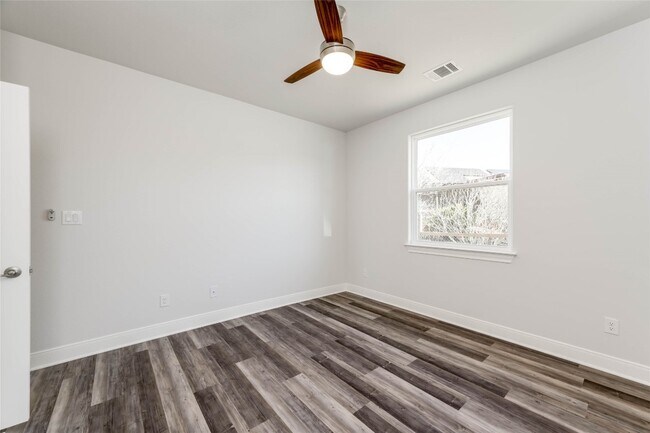 Building Photo - 137 Ohana Ct