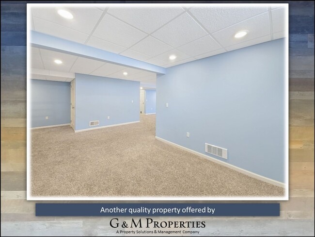 Building Photo - Huge 4-Bedroom Home for Rent - Great West Henrietta Location!