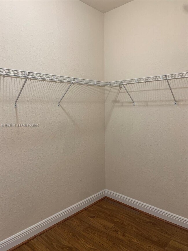 Building Photo - 9057 Preston Pl