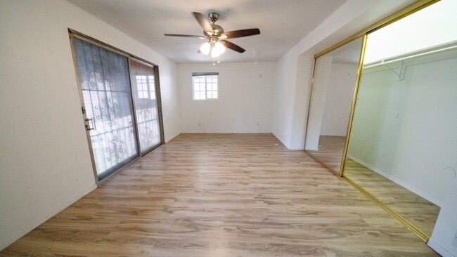 Master bd room - 547 Hill St