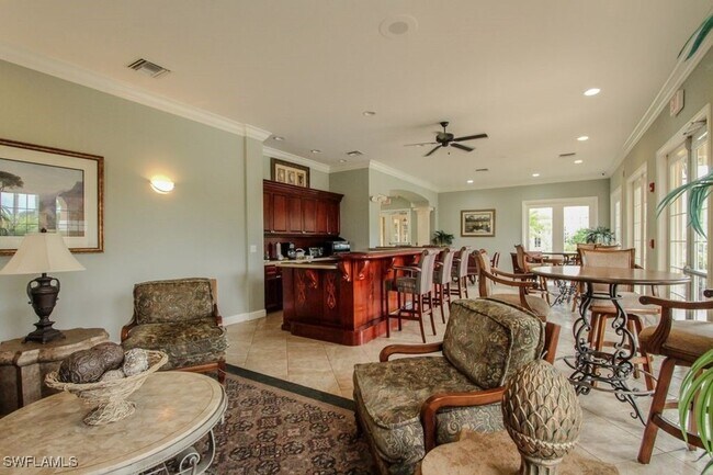 Building Photo - 1810 Florida Club Cir