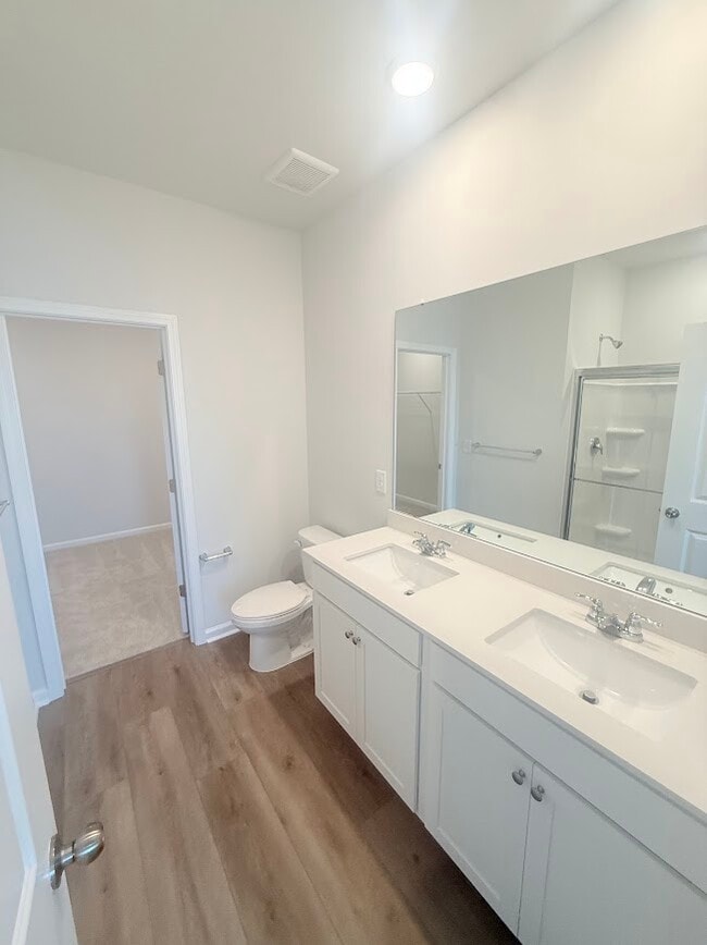 Building Photo - 1022 Laconic Dr