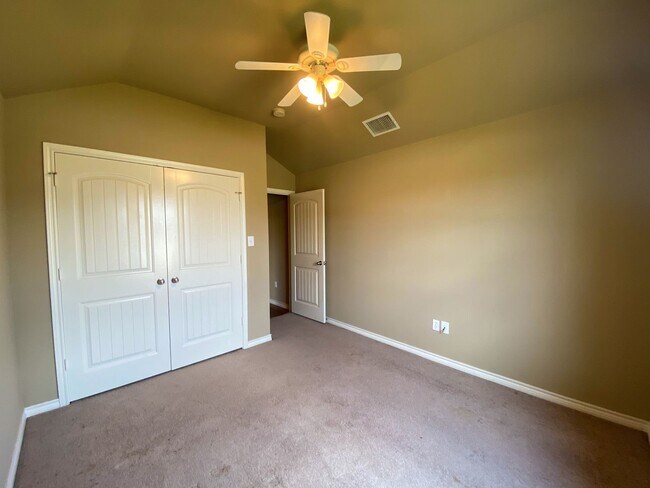 Building Photo - 3024 Beauford St