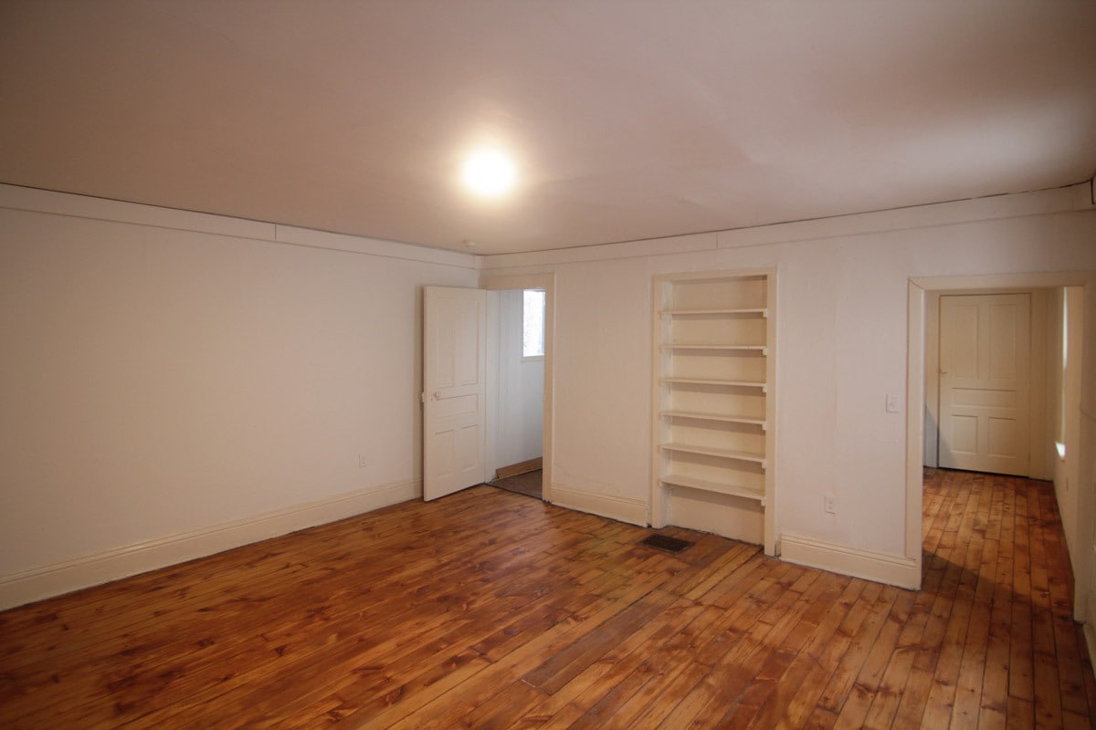 Building Photo - 208 Green St